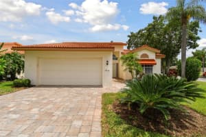 4327 Murfield Dr E, BRADENTON