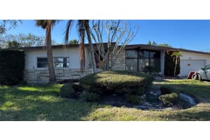 112 WINDWARD ISLAND, CLEARWATER BEACH, FL 33767 Sold 03/19/25