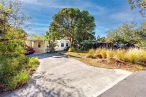 6580 10TH AVENUE TERRACE, SAINT PETERSBURG, FL 33707 Sold 04/25/25