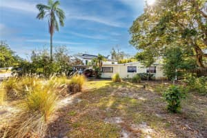 6580 10TH AVENUE TERRACE, SAINT PETERSBURG, FL 33707 Sold 04/25/25