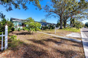 4227 6TH AVENUE, SAINT PETERSBURG, FL 33713 Sold 03/17/25