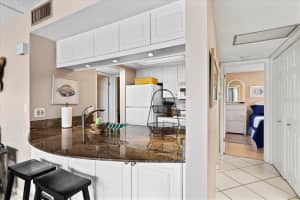 1700 COVE II PLACE, SARASOTA, FL 34242 Sold 06/27/25