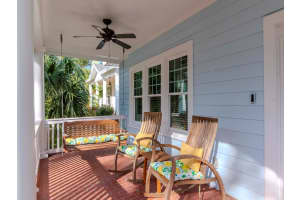 207 28TH AVENUE, SAINT PETERSBURG, FL 33704 Sold 01/22/25