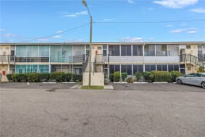 5372 4TH STREET, SAINT PETERSBURG, FL 33703 Sold 01/17/25