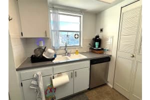 1250 PINELLAS AVENUE, TARPON SPRINGS, FL 34689 Sold 02/28/25
