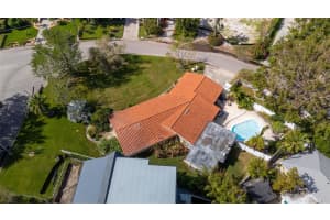 69 Martinique Ave, Tampa, FL 33606, Sold 12/17/24