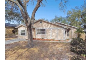 7604 GLADES COURT, TEMPLE TERRACE, FL 33637 Sold 02/28/25