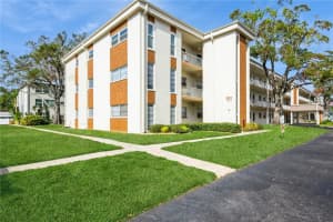 5880 38TH AVENUE, SAINT PETERSBURG, FL 33710 Sold 05/02/25