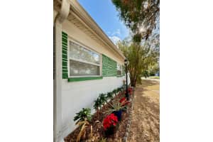 6951 19TH WAY, SAINT PETERSBURG, FL 33702 Sold 02/07/25
