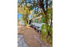 6951 19TH WAY, SAINT PETERSBURG, FL 33702 Sold 02/07/25