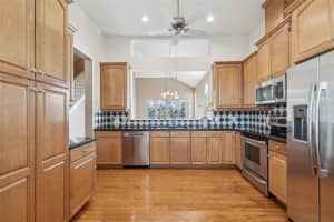 3406 HEARDS FERRY DRIVE, TAMPA, FL 33618 Sold 01/20/25