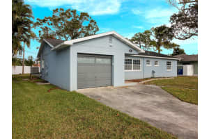 1817 OREGON AVENUE, SAINT PETERSBURG, FL 33703 Sold 08/25/25