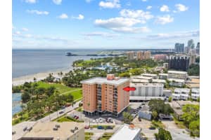 1120 NORTH SHORE DRIVE, ST PETERSBURG, FL 33701 Sold 02/28/25