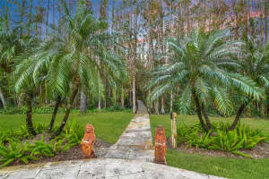 2878 POST ROCK DRIVE, TARPON SPRINGS, FL 34688 Sold 03/19/25