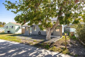 255 146TH AVE E, MADEIRA BEACH, FL 33708 Sold 06/30/25