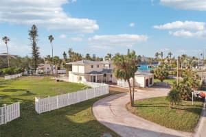15825 REDINGTON DRIVE, REDINGTON BEACH, FL 33708 - MLS#MFRTB8331855