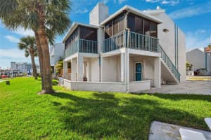 345 MEDALLION BOULEVARD, MADEIRA BEACH, FL 33708 Sold 04/01/25