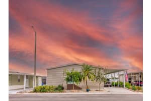 8624 FANTASIA PARK WAY, RIVERVIEW, FL 33578 Sold 08/08/25