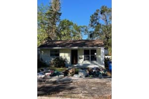 427 40TH AVENUE, SAINT PETERSBURG, FL 33705 Sold 12/26/24