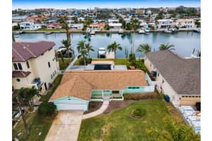 11800 7TH STREET, TREASURE ISLAND, FL 33706 Sold 01/29/25