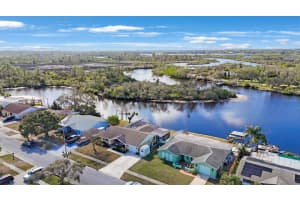 1069 RUSHMORE DRIVE, HOLIDAY, FL 34690 Sold 04/14/25