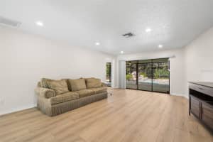 902 FLATWOOD COURT, BRANDON, FL 33511 Sold 05/19/25