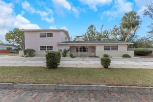 6600 MANGO AVENUE, SAINT PETERSBURG, FL 33707 Sold 05/02/25