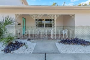 6600 MANGO AVENUE, SAINT PETERSBURG, FL 33707 Sold 05/02/25