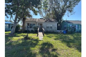 4650 FAIRFIELD AVENUE, SAINT PETERSBURG, FL 33711 Sold 01/31/25