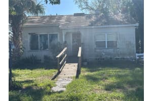 4650 FAIRFIELD AVENUE, SAINT PETERSBURG, FL 33711 Sold 01/31/25
