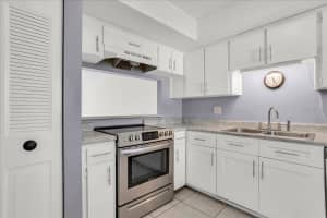 3714 GREENERY COURT, TAMPA, FL 33618 Sold 05/22/25
