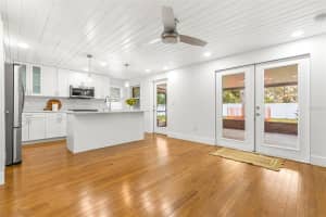 4304 FAIR OAKS AVENUE, TAMPA, FL 33611 Sold 01/13/25