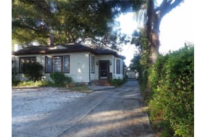 220 PALM DRIVE, LAKELAND, FL 33803 Sold 04/16/25