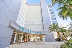 470 3rd St S #405, ST PETERSBURG