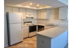557 PINELLAS BAYWAY S #201, SAINT PETERSBURG, FL 33715 Sold 02/10/25
