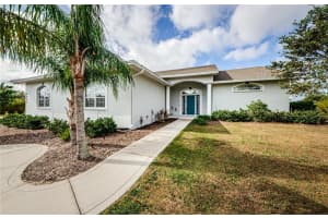 5721 PINEDALE LANE, LAKELAND, FL 33811 Sold 03/04/25