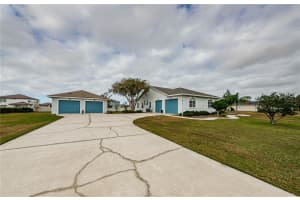 5721 PINEDALE LANE, LAKELAND, FL 33811 Sold 03/04/25