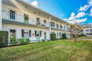 200 Glennes Lane #206, DUNEDIN