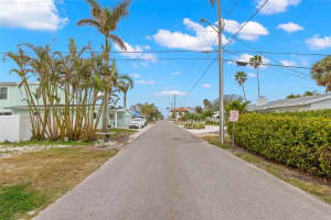 204 163RD AVENUE, REDINGTON BEACH, FL 33708 - MLS#MFRTB8332463