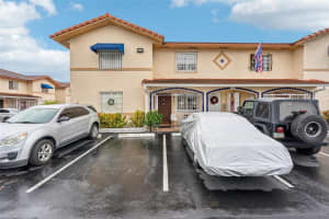 2208 74 STREET, HIALEAH, FL 33016 Sold 04/10/25