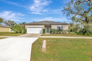 807 GARDEN OAKS SQUARE, SEFFNER, FL 33584 Sold 06/27/25