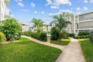 1060 N Shore Dr NE, St. Petersburg, FL 33701, Sold 12/23/24