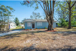 1721 BAYVIEW DRIVE, LAKELAND, FL 33805 Sold 02/07/25