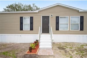 3046 CRYSTAL HILLS DRIVE, LAKELAND, FL 33801 Sold 08/15/25