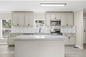 3046 CRYSTAL HILLS DRIVE, LAKELAND, FL 33801 Sold 08/15/25