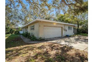 1601 LAKEVIEW ROAD, CLEARWATER, FL 33756 Sold 10/06/25