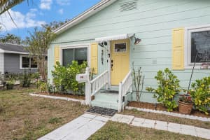 1701 32ND AVENUE, ST PETERSBURG, FL 33713 Sold 05/08/25