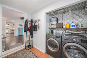 1701 32ND AVENUE, ST PETERSBURG, FL 33713 Sold 05/08/25