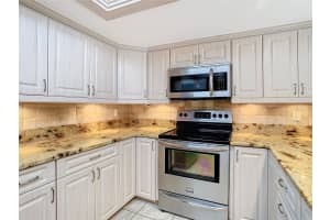 3076 BRAELOCH CIRCLE, CLEARWATER, FL 33761 Sold 06/11/25