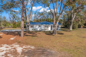 5226 BONITA DRIVE, WIMAUMA, FL 33598 Sold 02/20/25